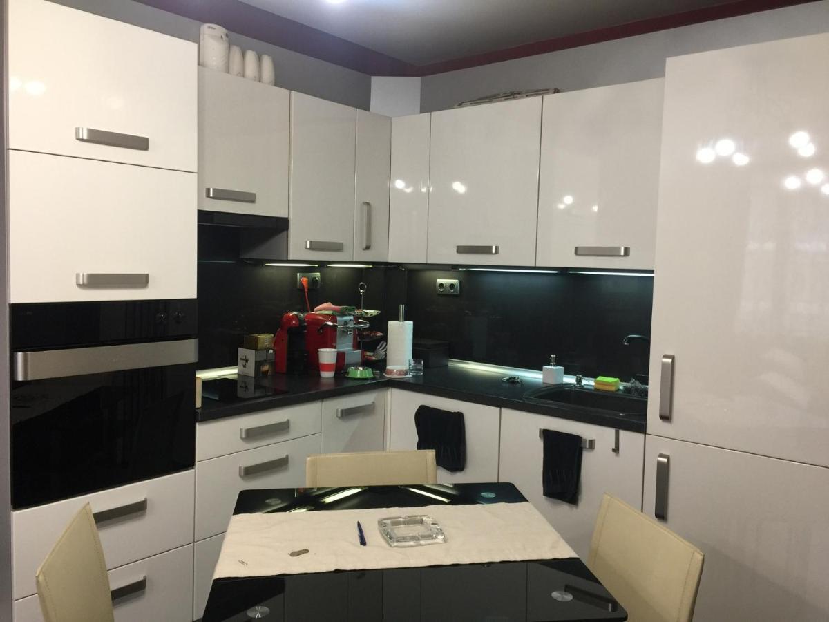 Lovely Sofia Apartment Katerina With Free Parking Luaran gambar