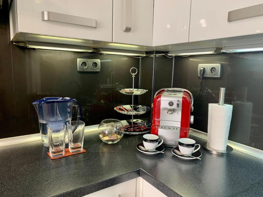 Lovely Sofia Apartment Katerina With Free Parking Luaran gambar