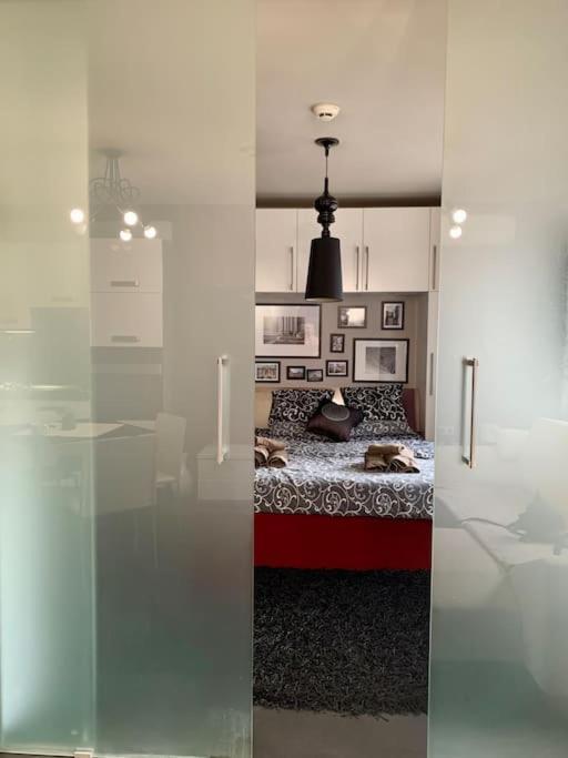 Lovely Sofia Apartment Katerina With Free Parking Luaran gambar
