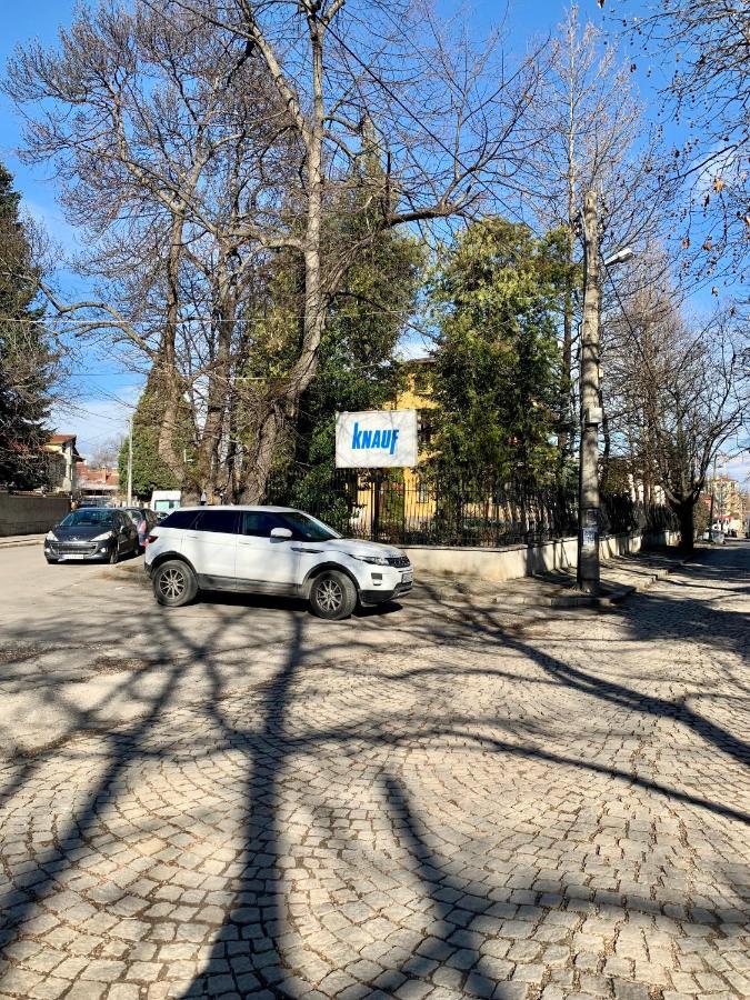 Lovely Sofia Apartment Katerina With Free Parking Luaran gambar